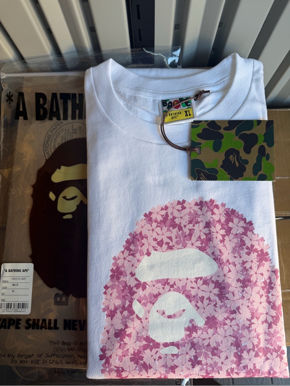 Bape Sakura White Tee XL